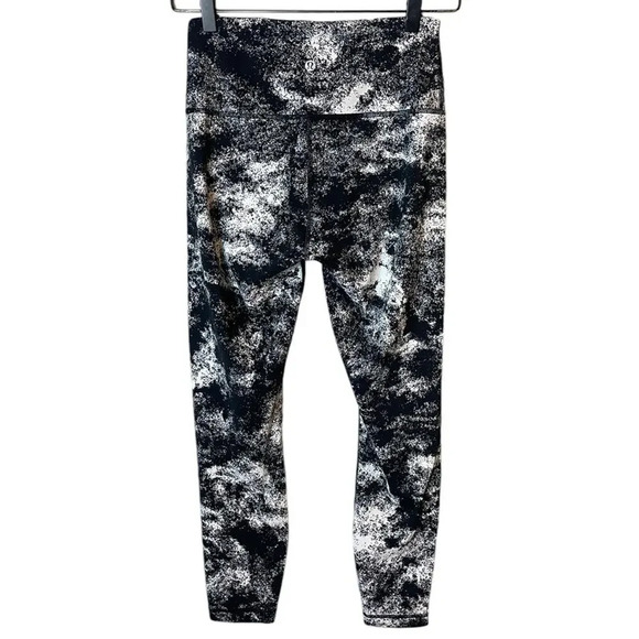 Lululemon Women’s Size 8 Wunder Under High-Rise Tight 25" *Full-On Luxtreme - Picture 6 of 6